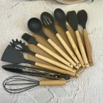 ست کفگیر ملاقه سیلیکونی دسته چوبی ۱۲ پارچه