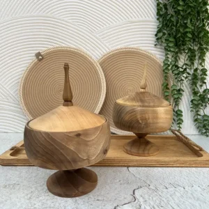 شکلات خوری چوبی