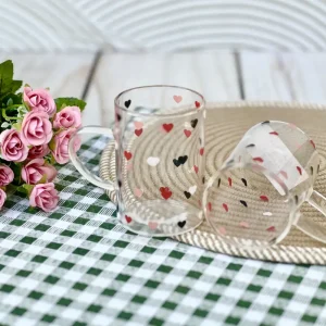 لیوان پیرکس قلبی