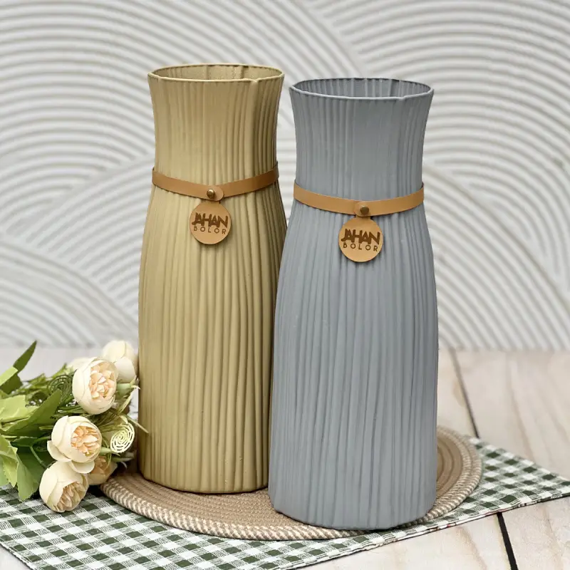 گلدان شیشه ای رنگی  خطی